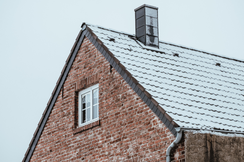 White Staining on the Chimney Exterior